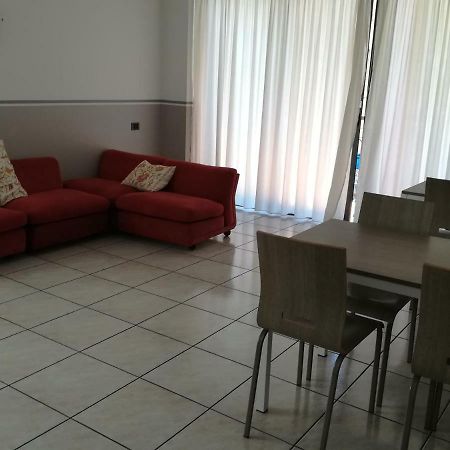 מלון Trezzo sullʼAdda Mirabell מראה חיצוני תמונה